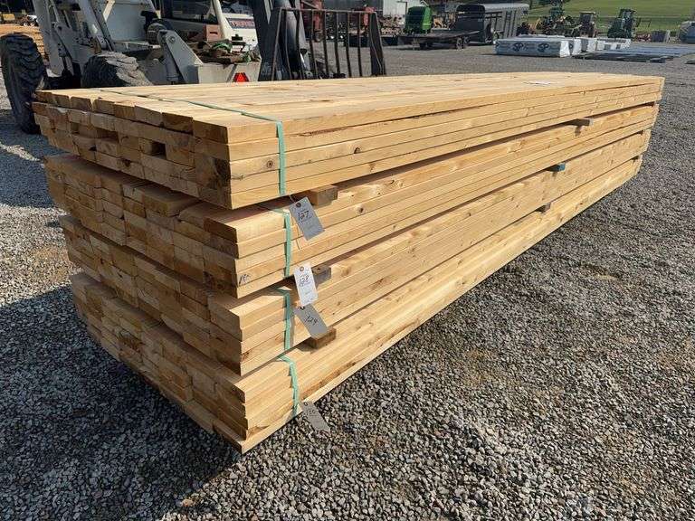 40 Pieces of Southern Yellow Pine Lumber - 2"x6"x16' image
