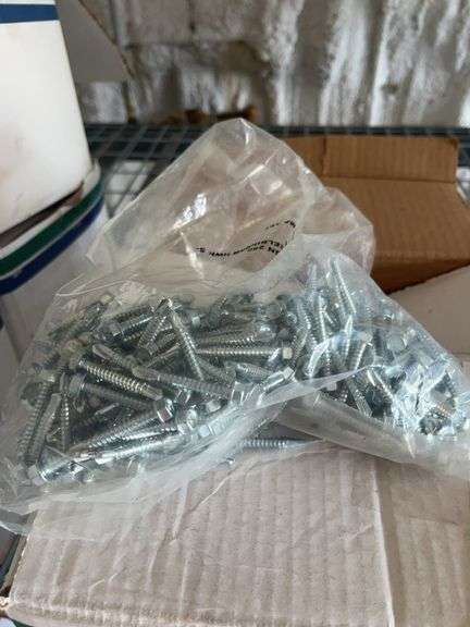 12 x 1 1/2 Steelbinder HWH S-D NW Screws image