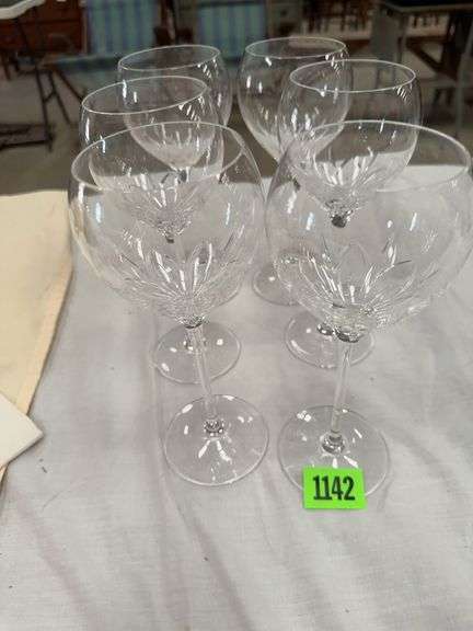 Six Elegant Wedgwood Crystal Stemmed Wine Glasses with Floral Design image