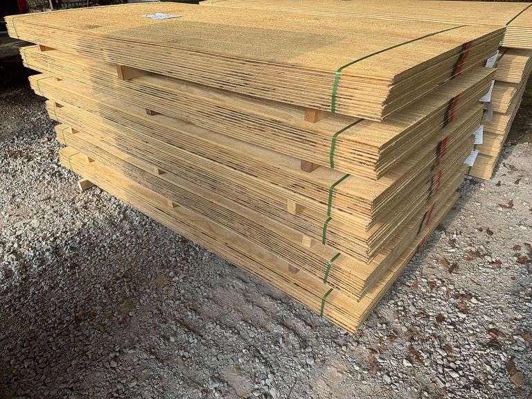 12 Sheets of T1-11 1 1/32" x 4' x 8' Pine Siding image