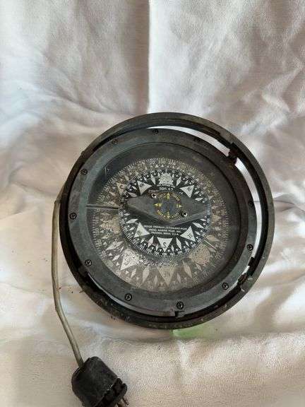 Wood Freeman Automatic Pilot Marine Compass image