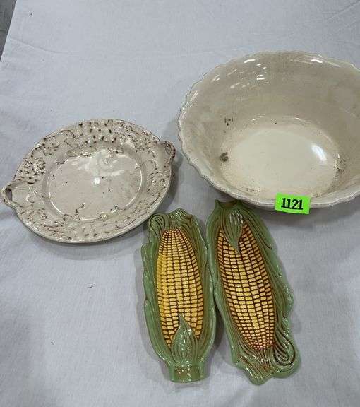 Chris Madden Home Collection Serving Bowl and Corn Cob Dishes image
