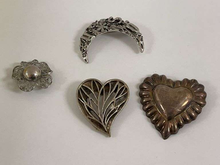 Set of Four Brooches image
