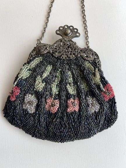 Vintage Floral Beaded Purse image
