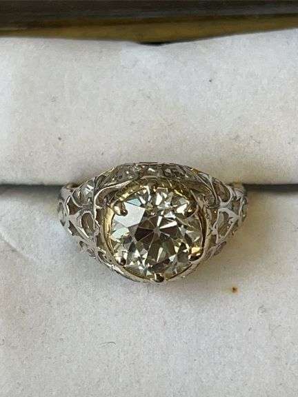 Two Tone Antique Filigree Diamond Ring image