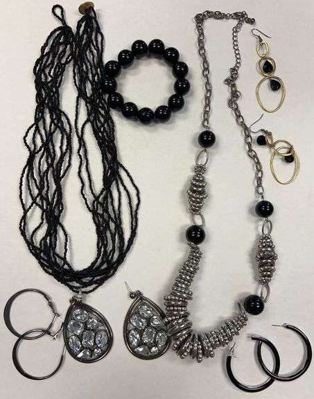 Assorted Fashion Jewelry Lot: Necklaces, Earrings, Bracelet image