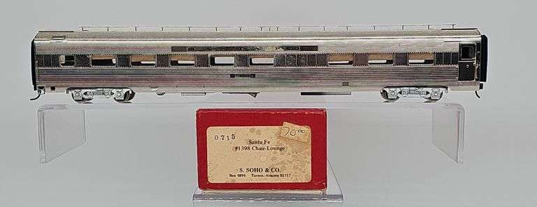 Santa Fe 1950 Chair Lounge Model Train Car image