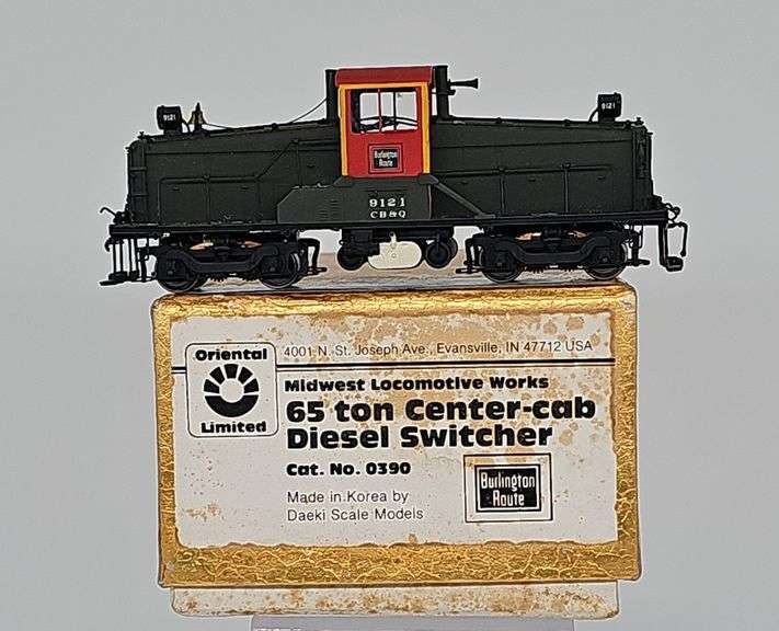 Oriental Limited 65‑Ton Center‑Cab Diesel Switcher (Burlington Route) image