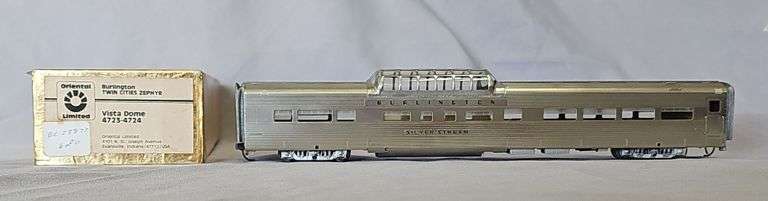 ORIENTAL LIMITED HO BRASS CBQ "SILVER STREAM" VISTA DOME PASSENGER CAR image
