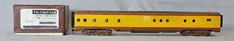 THE COACH YARD HO BRASS 1938 CITY OF SAN FRANCISCO/CITY OF LOS ANGELES BAGGAGE CAR image