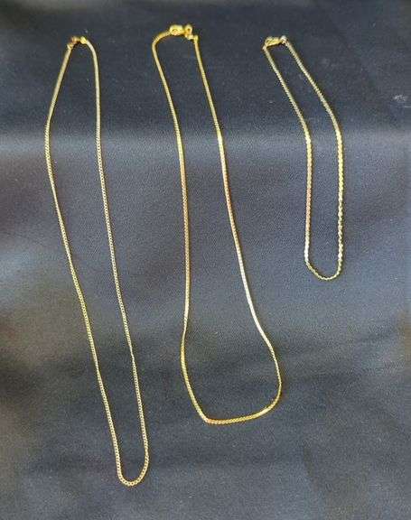 3 14k yellow gold chains 6.2 g