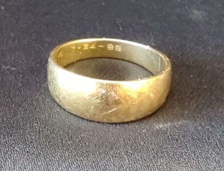 14k yellow gold gent's ring 6.3g engraved inside