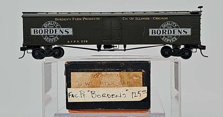 Borden's Milk box car image