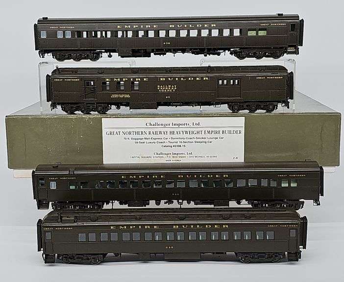 Great Northern Railway Heavyweight Empire Builder Model Train Set image