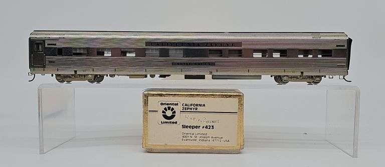 ORIENTAL LIMITED HO BRASS CALIFORNIA ZEPHYR SLEEPER #423 image