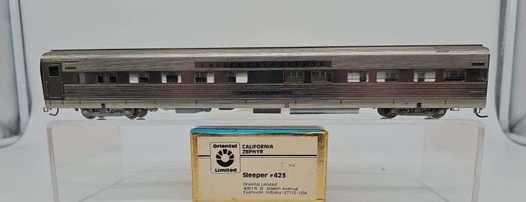 ORIENTAL LIMITED HO BRASS CALIFORNIA ZEPHYR SLEEPER #423 image