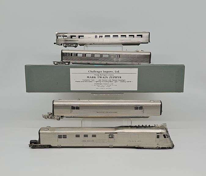 Challenger Imports HO Brass CB&Q “Mark Twain Zephyr” Complete Train — Late Version with Raised Headlight image