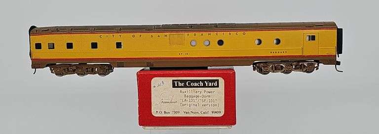 The Coach Yard Streamliner Baggage-Dorm Car image