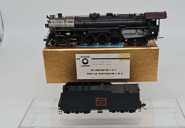 Oriental Limited HO Burlington 4-8-4 Open Cab Worthington F.W.H. Train image