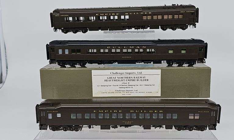 Challenger Imports, Great Northern Railway Heavyweight Empire Builder 3-Pack image