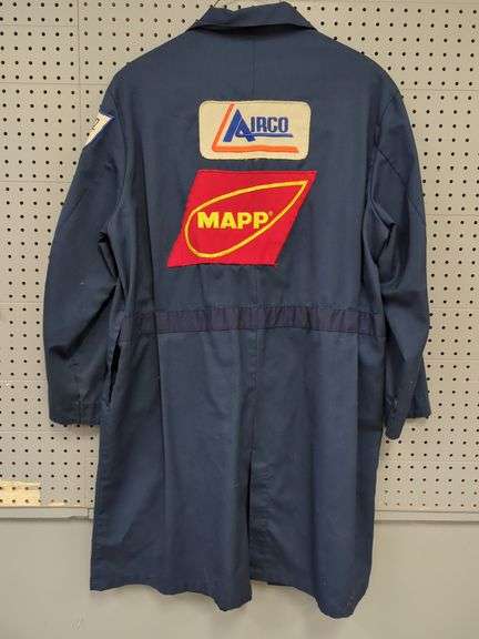 Vintage Airco shop coat image
