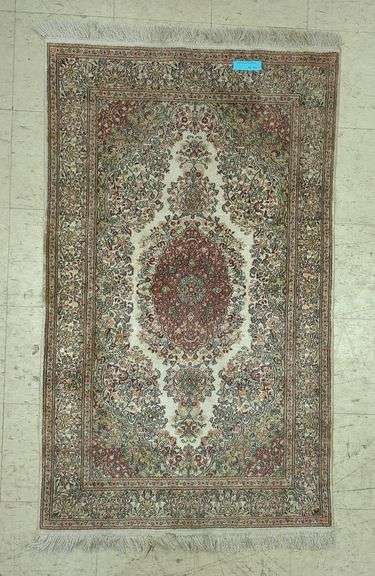 Ishafan style machine made rug 60x36" image
