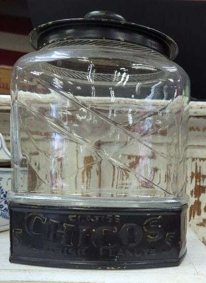 Curtiss Chico's Spanish Peanuts Store Jar image