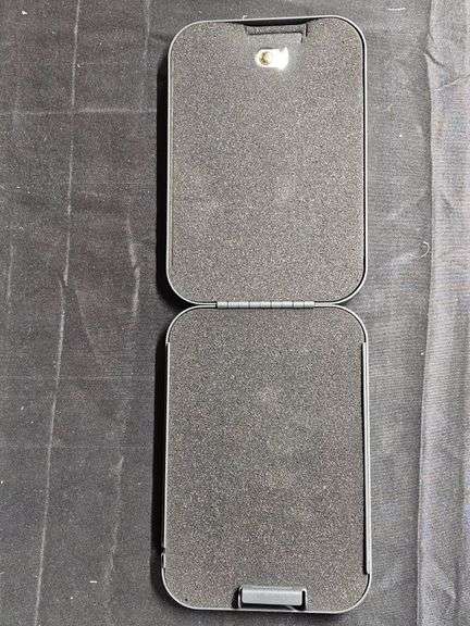 METAL LOCK BOX (NO KEY) image