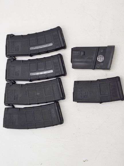 6x 5.56 Magazines(4x PMAG30 30rds Magazines, 1x PMAG20 20rds Magazine, 1x Thermold 20rds Magazine) image