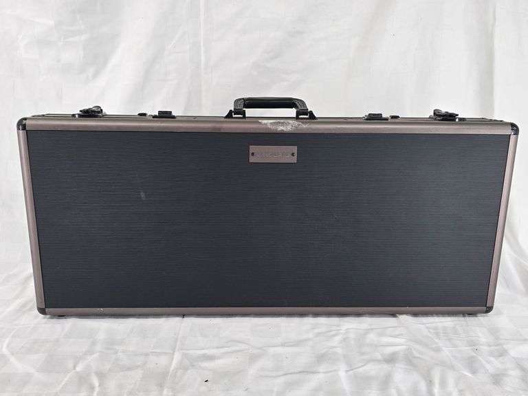 VANGUARD HARDSHELL GUN CASE (2 DIAL LOCKING TABS), No Key, Indentation on the inside foam image