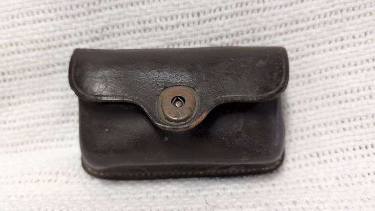 S&W 38 Special +P Ammo with Leather Ammo Pouch(18 rounds) image