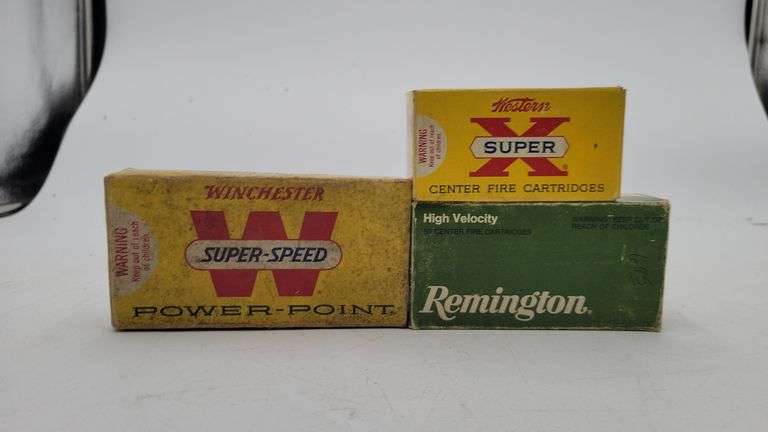 .32 Mixed Lot: Winchester .32 Winchester Special Rounds(~20), Western SuperX 32-20 Rounds(~50), Remington S&W Long Rounds(~40), ~120 total image
