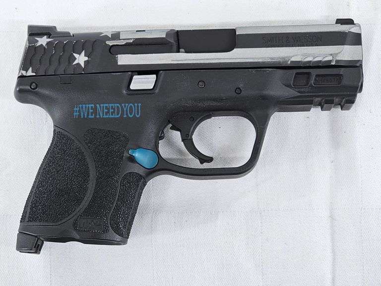 Smith & Wesson  M&P 2.0  .40 S&W  S/N# NHR8078  2 Magazines, Plano Protector Series Hard Case image