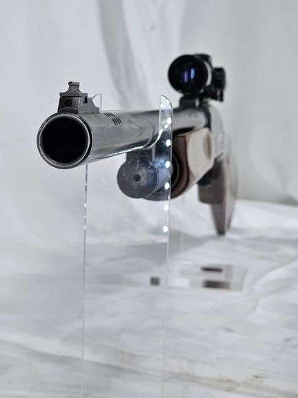 MOSSBERG  500A  12GA SHOTGUN  S/N: P404504  28in. BARREL, SCOPE image