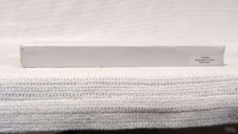 TRUGLO TG32020 Switchback 3-Hand Wristwatch, black case image