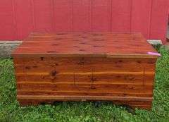 Giles & Kendall Co. Cedar Chest