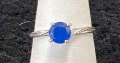 10 k white gold with blue setting ring size 8.5