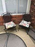 Wire mesh table 2 rocking chairs, wiremesh glider