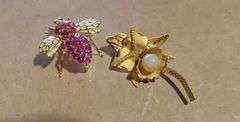 Two Gold Brooches: Bee and Floral Design 14k and 18k