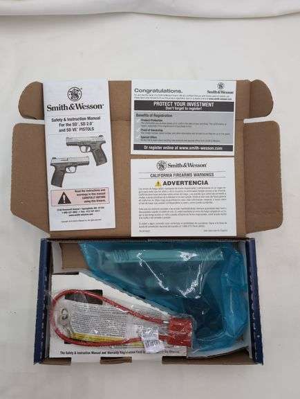 SMITH AND WESSON SD9 2.0 9MM Semi Automatic SN# EFC0709 4" BARREL , 1 MAGAZINE image