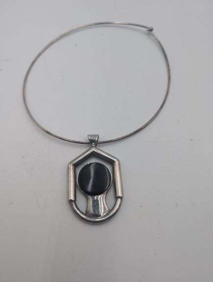 black onyx pendant on sterling choker 21.3 dwt image
