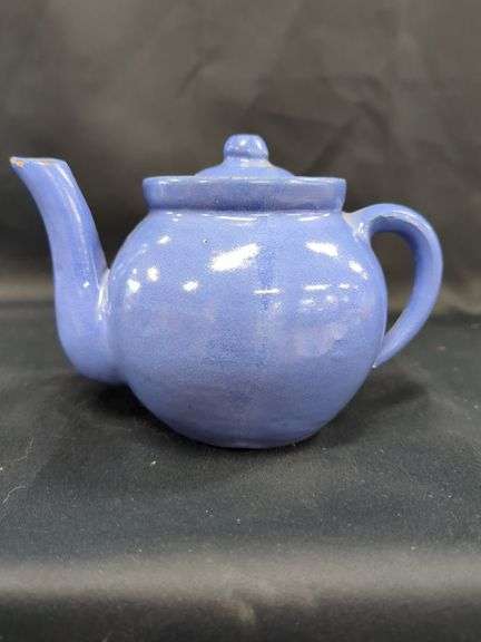 Cornelison's Bybee Pottery blue teapot image