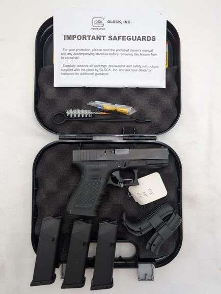 GLOCK G19 GEN 4 9MM Semi Automatic SN# BKVD391 15 ROUND MAGAZINES, 3" BARREL image