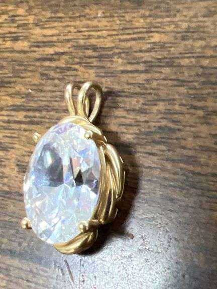 14k Yellow gold and CZ pendant