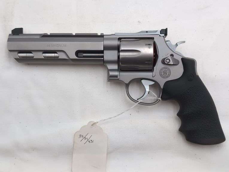 SMITH AND WESSON 629-6 44 MAGNUM DOUBLE ACTION REVOLVER SN# EDY7140 STAINLESS STEEL Do You Feel Lucky? Well Do You Punk? image