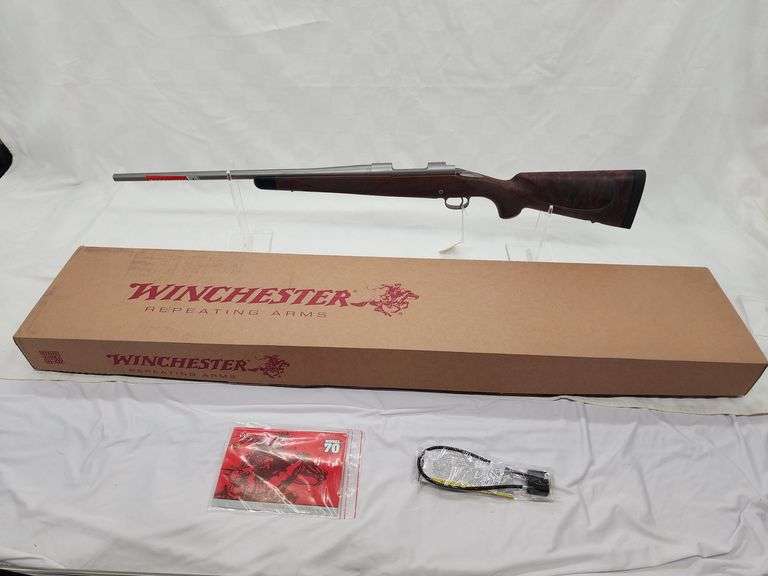 WINCHESTER M70 MODEL STNLS SUPER GRADE .243 WIN BOLT ACTION RIFLE SN# PT04758YX35G SIGHTLESS image