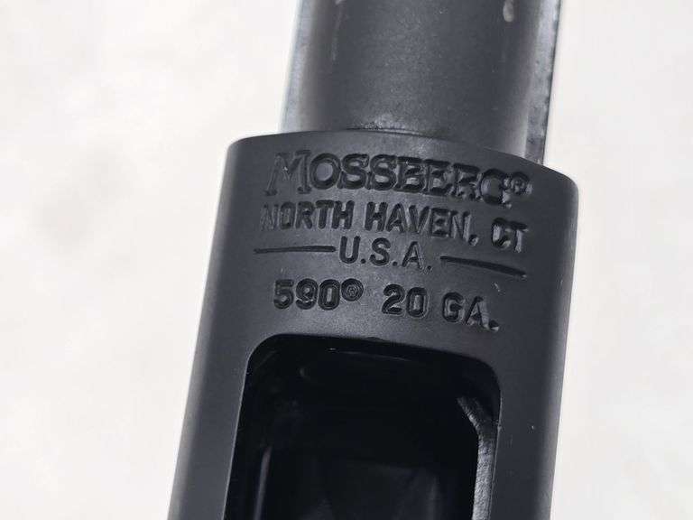 Mossberg  20 Gauge Pump Auction  Shockwave  V1847522  Box & Paper