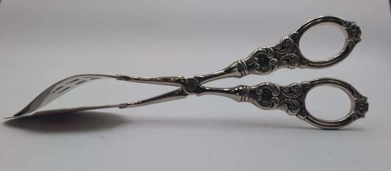 .830 silver handled 8" pastry server image