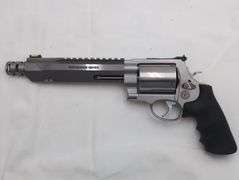 UNFIRED SMITH AND WESSON PERFORMANCE CENTER   460 MAGNUM   5 SHOT REVOLVER   SN# EDU2007