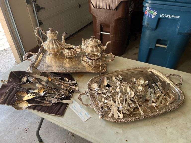 Large lot of silverplate and flatware image